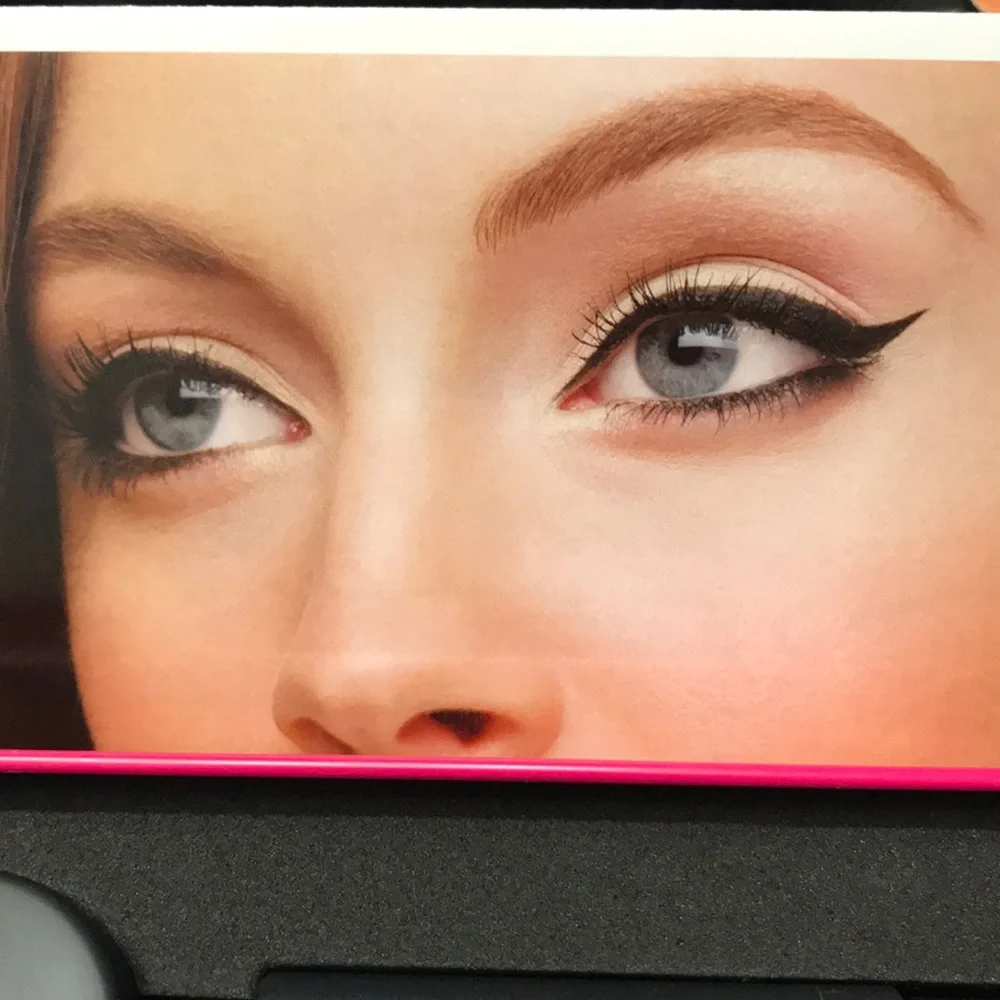 bareMinerals 